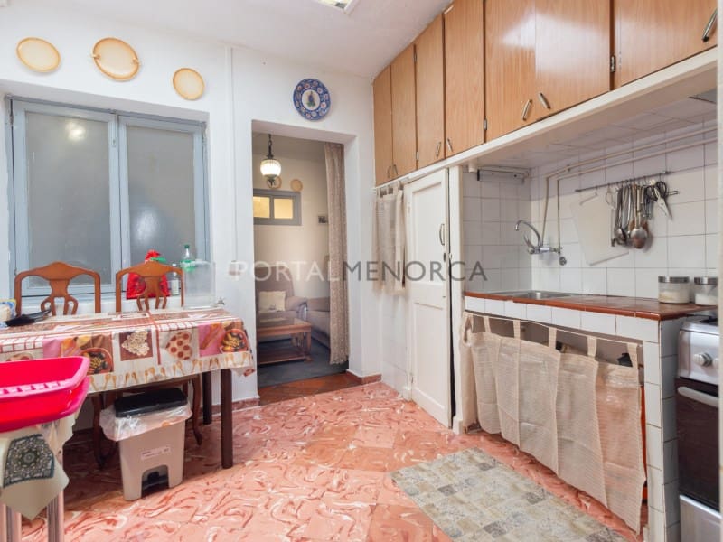 5 bedroom Villa for sale in Mahon / Mao - € 400,000 (Ref: 9402062)