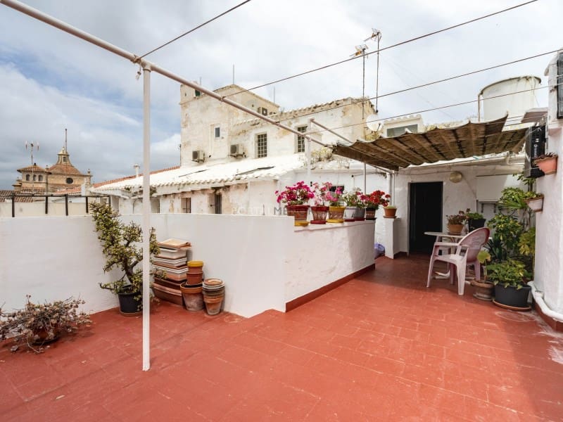 4 bedroom Villa for sale in Mahon / Mao - € 365,000 (Ref: 9402064)