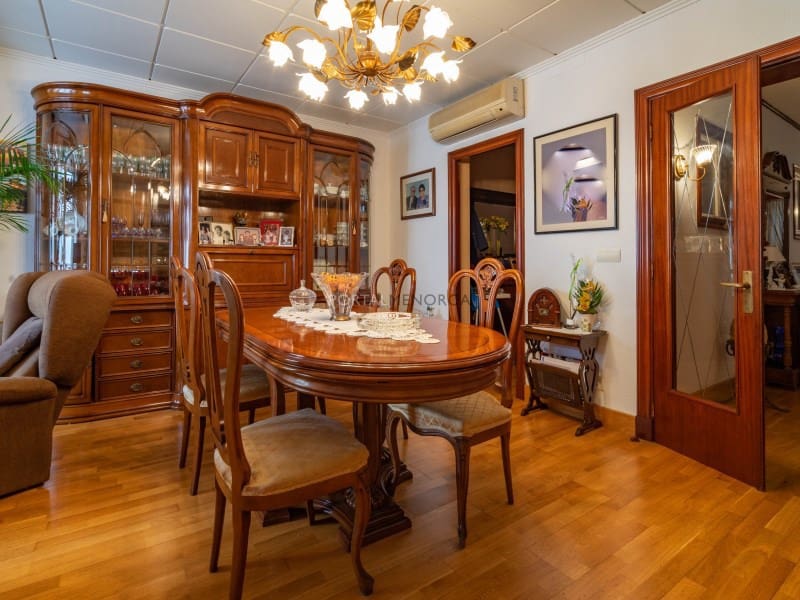 4 bedroom Villa for sale in Mahon / Mao - € 365,000 (Ref: 9402064)