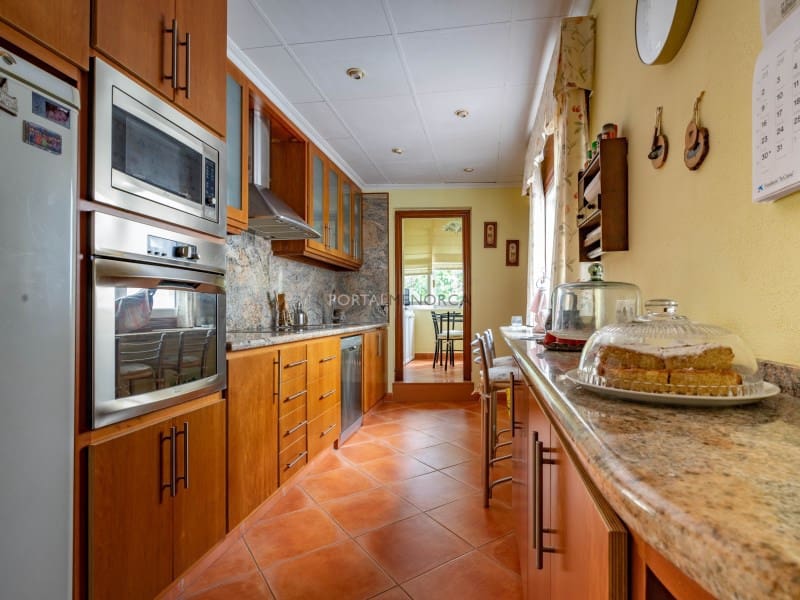 4 bedroom Villa for sale in Mahon / Mao - € 365,000 (Ref: 9402064)