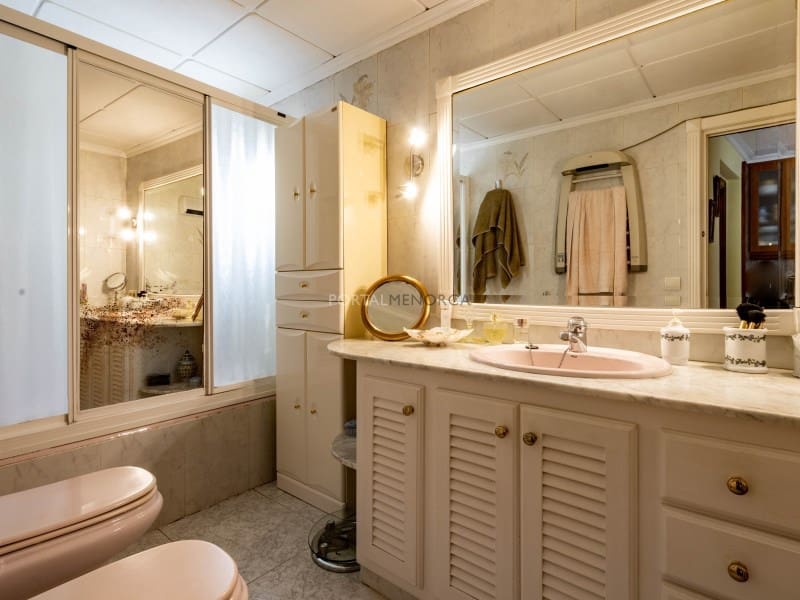 4 bedroom Villa for sale in Mahon / Mao - € 365,000 (Ref: 9402064)