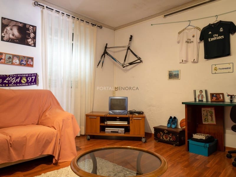 4 bedroom Villa for sale in Mahon / Mao - € 365,000 (Ref: 9402064)