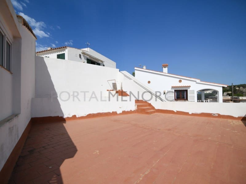 3 bedroom Villa for sale in Sol del Este with garage - € 800,000 (Ref: 9402067)