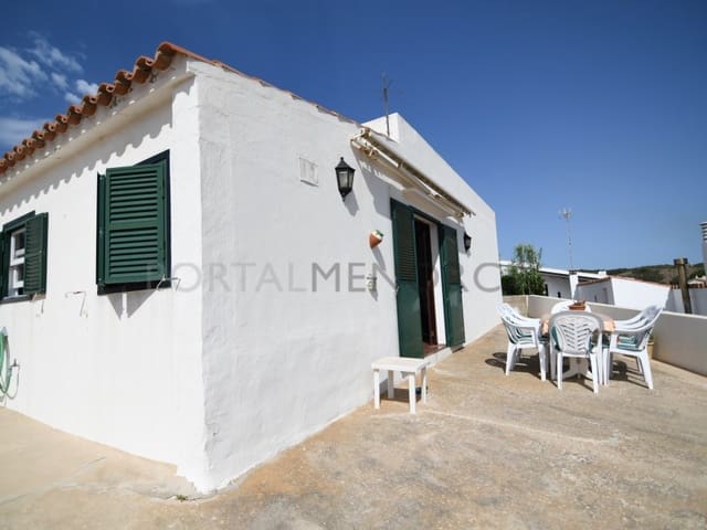 3 Zimmer Villa zu verkaufen in Sol del Este, Es Castell mit Garage - 800.000 € (Ref: 9402067)