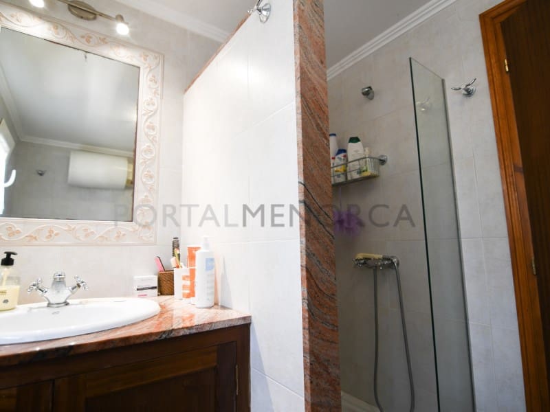 3 bedroom Villa for sale in Sol del Este with garage - € 800,000 (Ref: 9402067)