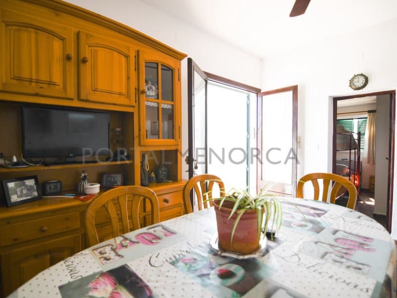 3 bedroom Villa for sale in Sol del Este with garage - € 800,000 (Ref: 9402067)