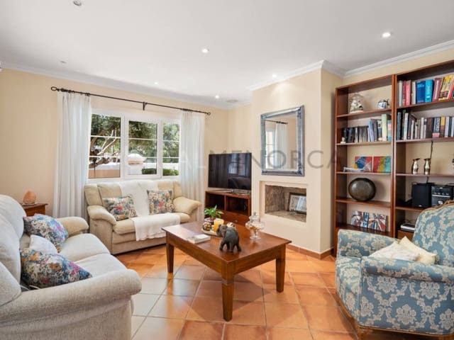 4 quarto Moradia para venda em Ciutadella, Ciutadella de Menorca com piscina garagem - 1 795 000 € (Ref: 9402068)