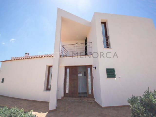 4 quarto Moradia para venda em Cala Blanca, Ciutadella de Menorca com piscina garagem - 1 330 000 € (Ref: 9402070)
