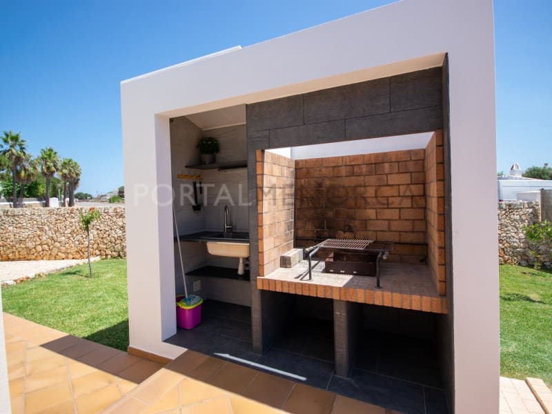 4 quarto Moradia para venda em Cala Blanca com piscina garagem - 1 330 000 € (Ref: 9402070)