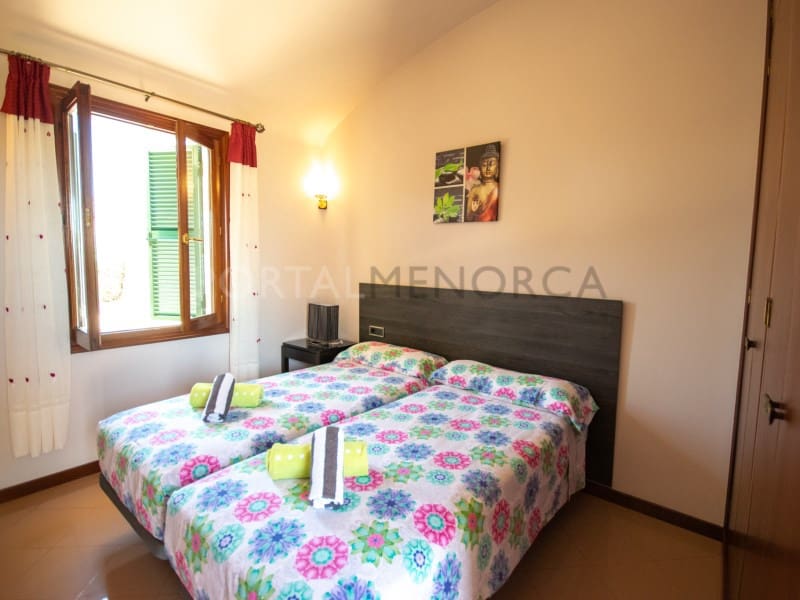 4 quarto Moradia para venda em Cala Blanca com piscina garagem - 1 330 000 € (Ref: 9402070)