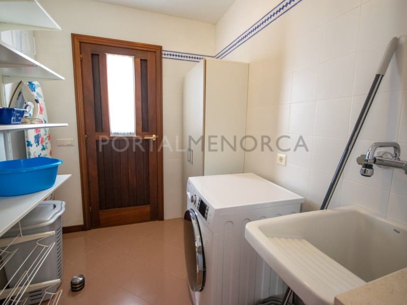 4 quarto Moradia para venda em Cala Blanca com piscina garagem - 1 330 000 € (Ref: 9402070)