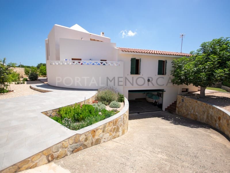 4 quarto Moradia para venda em Cala Blanca com piscina garagem - 1 330 000 € (Ref: 9402070)