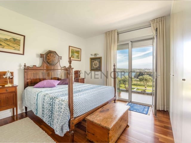 4 bedroom Apartment for sale in Mahón / Maó with pool garage - € 950,000 (Ref: 9402074)