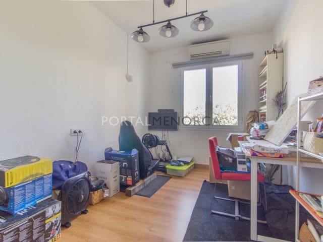 Apartamento de 4 habitaciones en San Luis / Sant Lluís en venta con piscina - 399.000 € (Ref: 9402078)