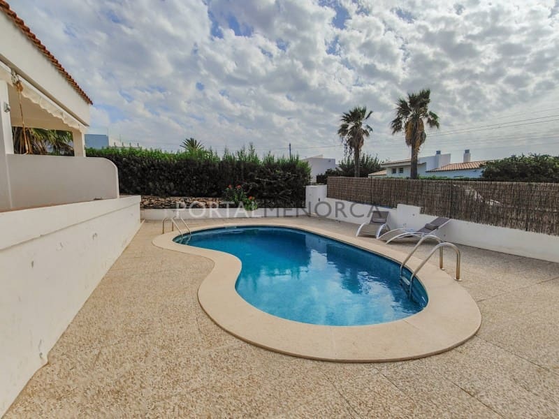 Apartamento de 4 habitaciones en San Luis / Sant Lluís en venta con piscina - 399.000 € (Ref: 9402078)