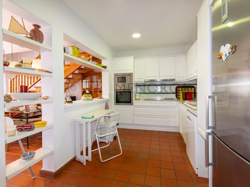 4 bedroom Apartment for sale in Fornells - € 633,000 (Ref: 9402081)