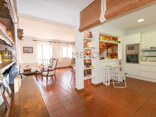 4 bedroom Apartment for sale in Fornells, Es Mercadal - € 633,000 (Ref: 9402081)