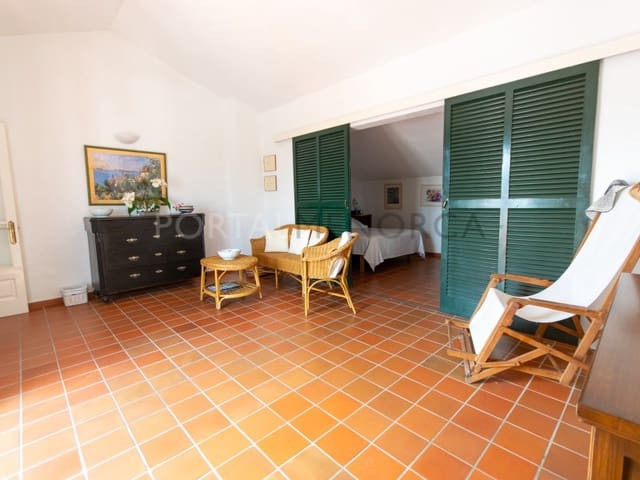 4 bedroom Apartment for sale in Fornells, Es Mercadal - € 633,000 (Ref: 9402081)