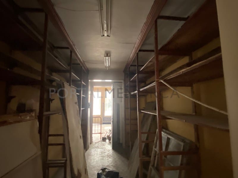 Villa for sale in Mahon / Mao - € 530,000 (Ref: 9402086)