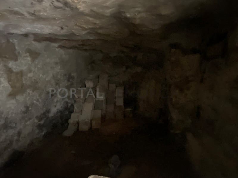 Villa for sale in Mahon / Mao - € 530,000 (Ref: 9402086)