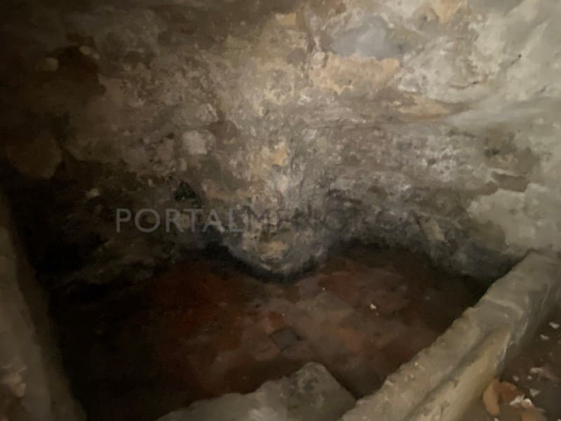 Villa for sale in Mahon / Mao - € 530,000 (Ref: 9402086)