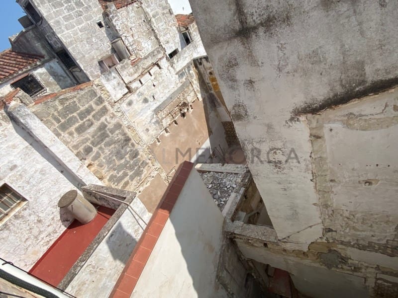 Villa for sale in Mahon / Mao - € 530,000 (Ref: 9402086)