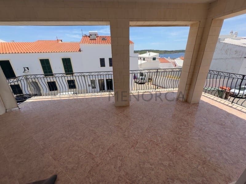 8 bedroom Villa for sale in Fornells - € 975,000 (Ref: 9402092)