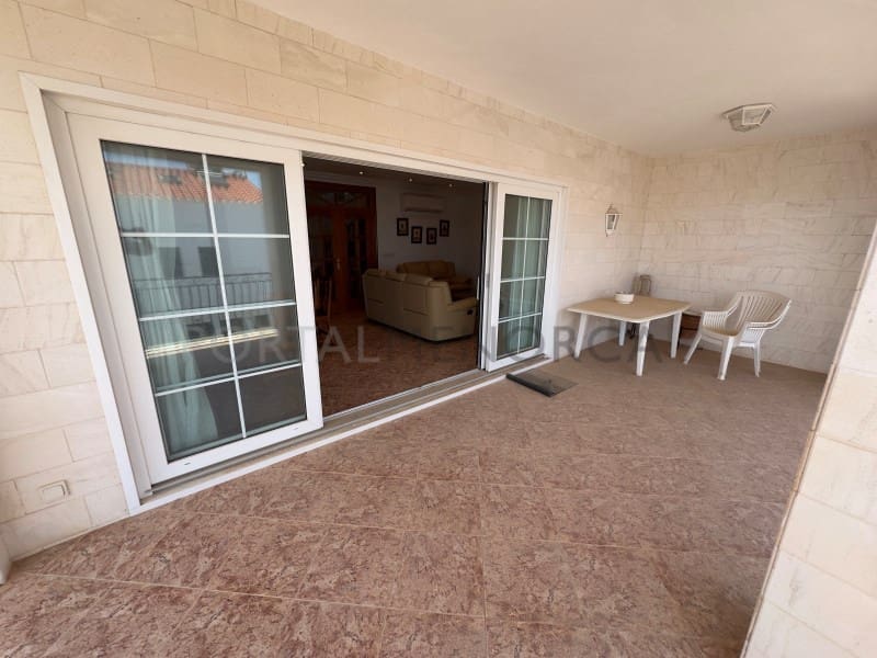 8 bedroom Villa for sale in Fornells - € 975,000 (Ref: 9402092)