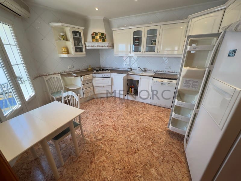 8 bedroom Villa for sale in Fornells - € 975,000 (Ref: 9402092)