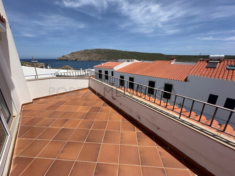 8 bedroom Villa for sale in Fornells - € 975,000 (Ref: 9402092)