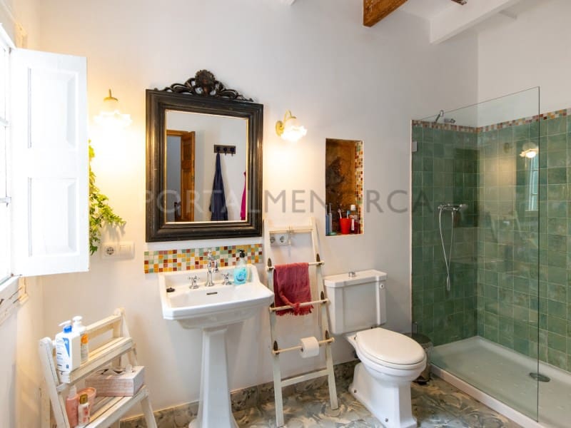 5 bedroom Villa for sale in Es Mercadal - € 495,000 (Ref: 9402093)