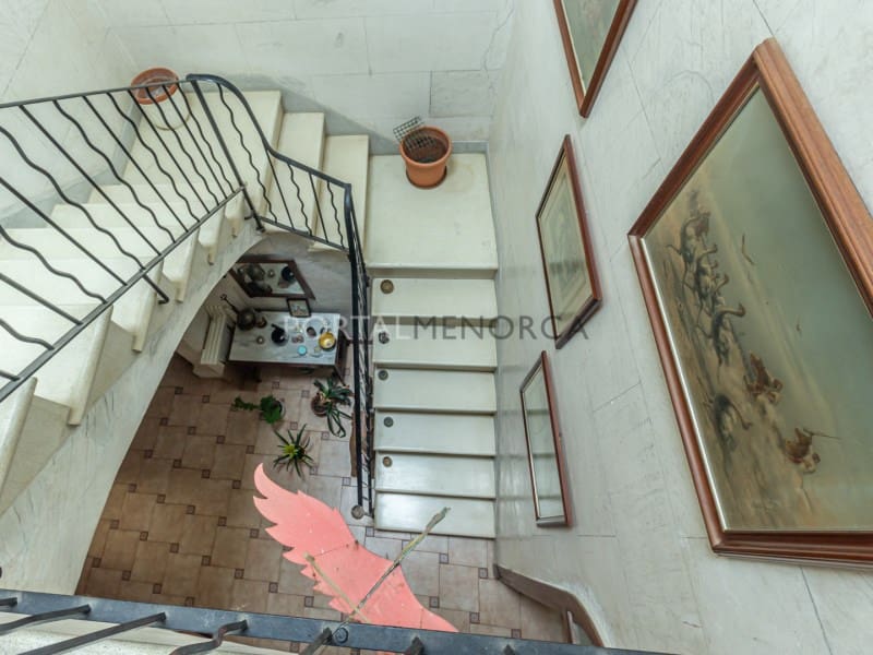 7 bedroom Villa for sale in Mahon / Mao - € 395,000 (Ref: 9402102)