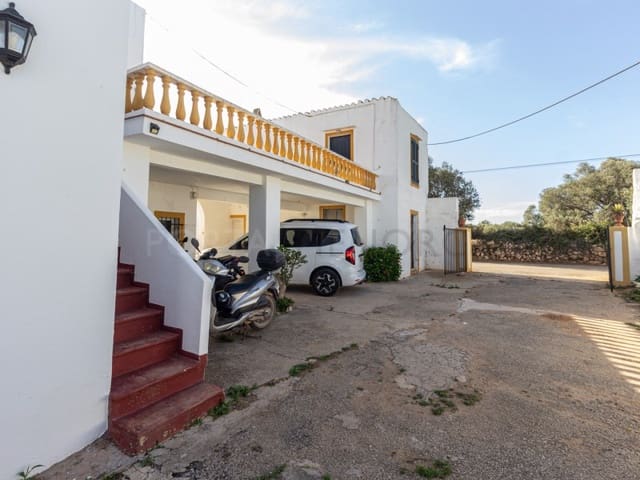 Finca/Casa Rural de 10 habitaciones en Cala'n Bosch, Ciutadella de Menorca en venta - 1.100.000 € (Ref: 9402104)