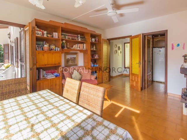 3 makuuhuone Huvila myytävänä paikassa S'Algar, San Luis / Sant Lluís mukana 
autotalli - 480 000 € (Ref: 9402105)