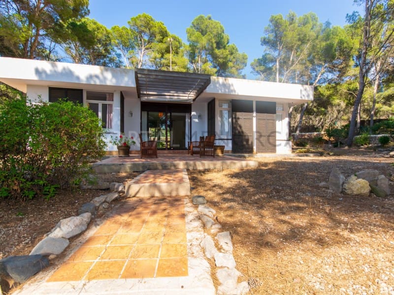 3 bedroom Villa for sale in Son Parc - € 590,000 (Ref: 9402106)
