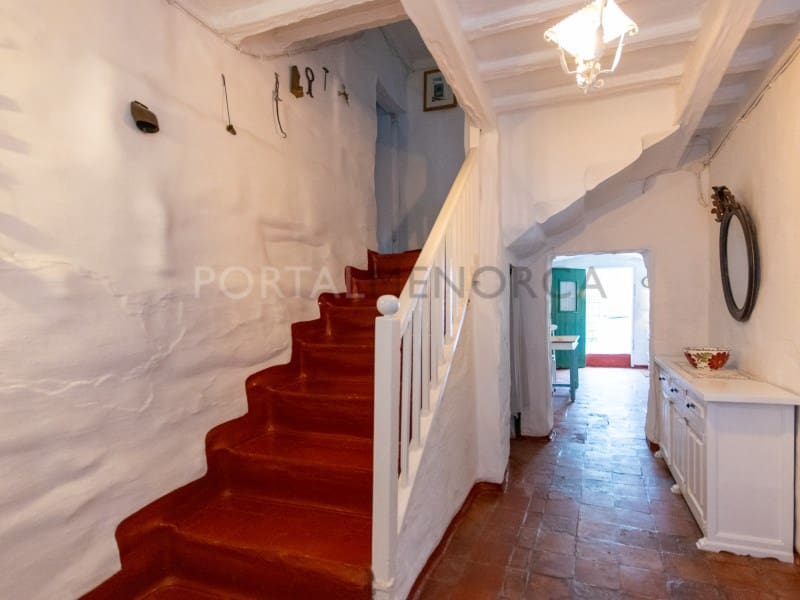 4 bedroom Villa for sale in Es Mercadal - € 420,000 (Ref: 9402112)