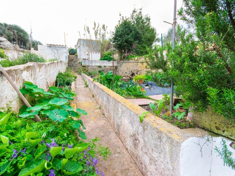 4 bedroom Villa for sale in Es Mercadal - € 420,000 (Ref: 9402112)