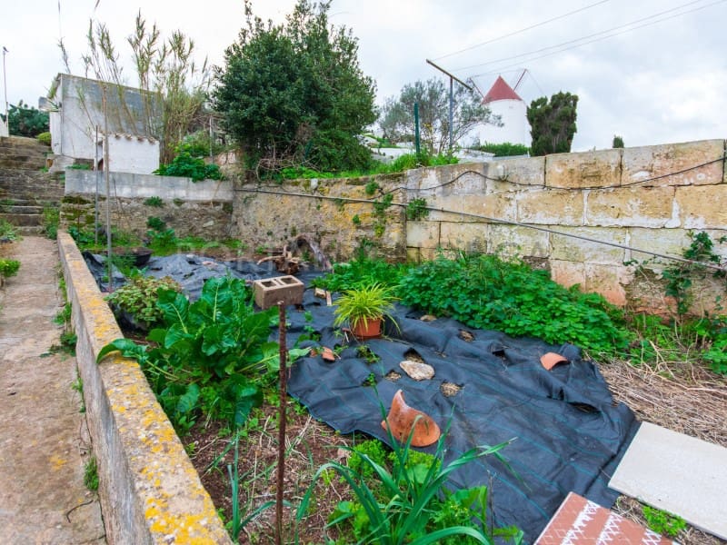 4 bedroom Villa for sale in Es Mercadal - € 420,000 (Ref: 9402112)