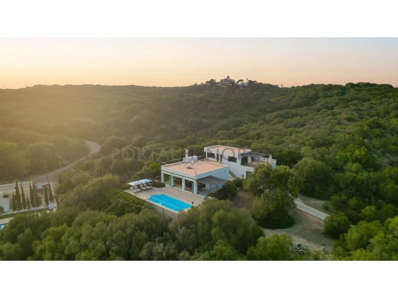 4 quarto Moradia para venda em Cala Llonga com piscina garagem - 1 900 000 € (Ref: 9402114)