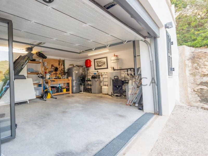 4 quarto Moradia para venda em Cala Llonga com piscina garagem - 1 900 000 € (Ref: 9402114)