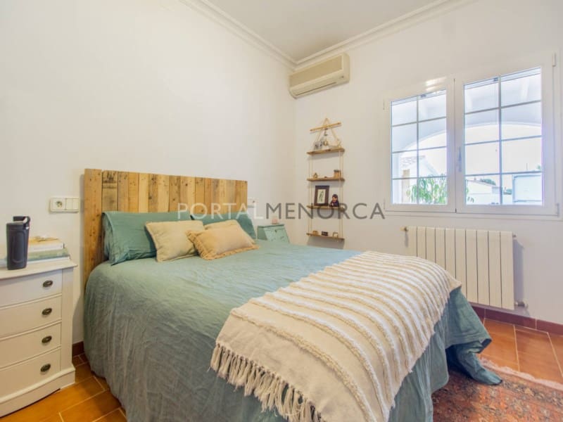 3 slaapkamer Villa te koop in Es Castell met zwembad garage - € 750.000 (Ref: 9402117)