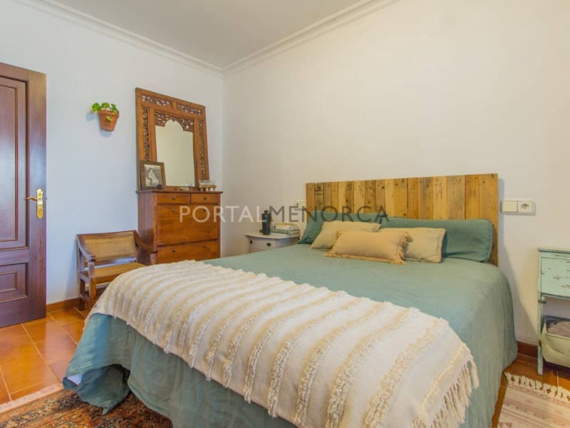 3 slaapkamer Villa te koop in Es Castell met zwembad garage - € 750.000 (Ref: 9402117)