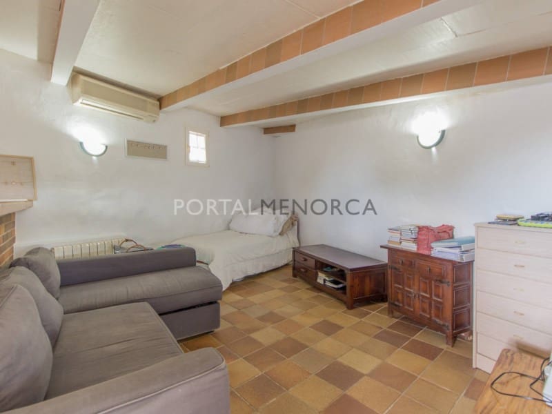 3 slaapkamer Villa te koop in Es Castell met zwembad garage - € 750.000 (Ref: 9402117)