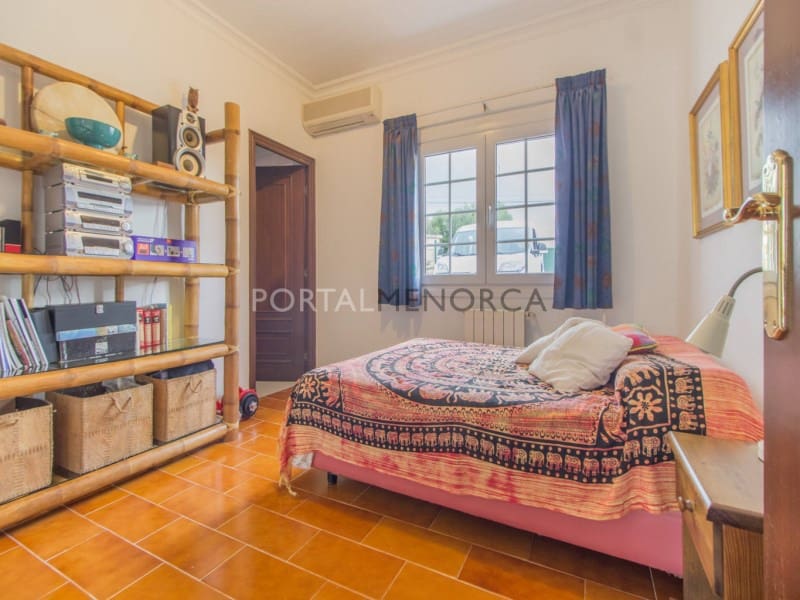 3 slaapkamer Villa te koop in Es Castell met zwembad garage - € 750.000 (Ref: 9402117)