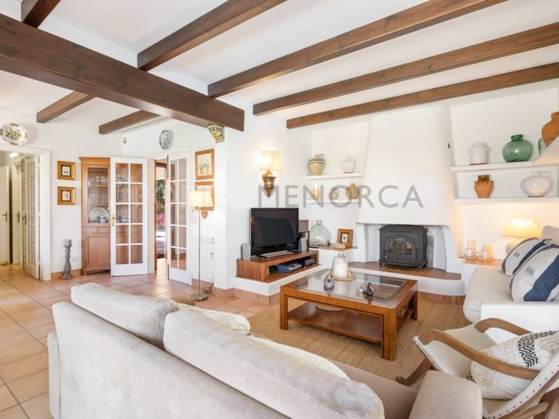 4 slaapkamer Villa te koop in Ciutadella de Menorca - € 1.950.000 (Ref: 9402120)