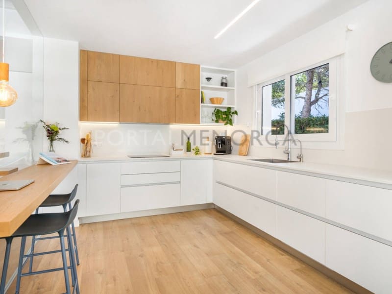 4 soverom Villa til salgs i Ciutadella de Menorca med svømmebasseng garasje - € 1 650 000 (Ref: 9402124)