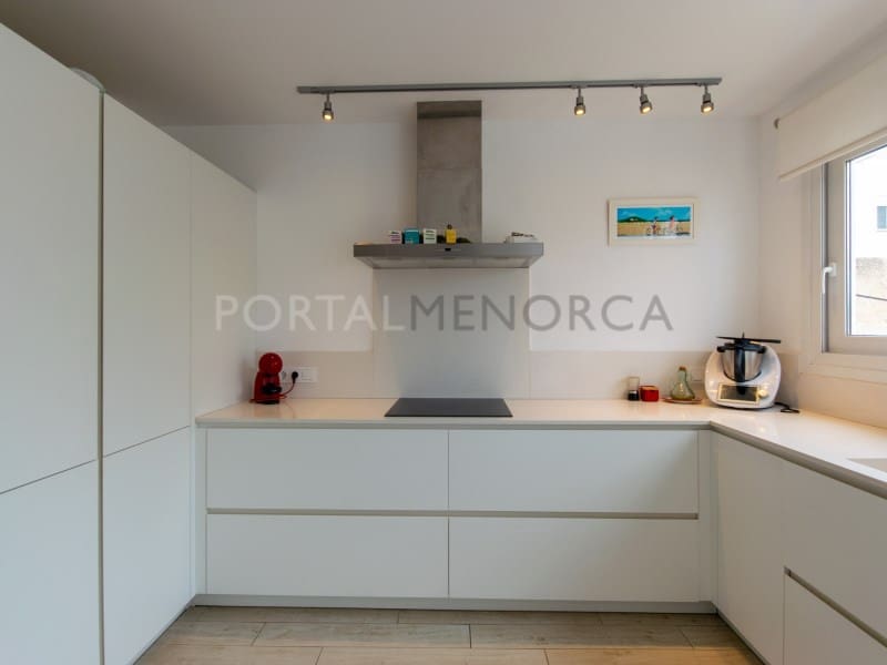 5 quarto Moradia para venda em Ciutadella de Menorca com garagem - 750 000 € (Ref: 9402125)