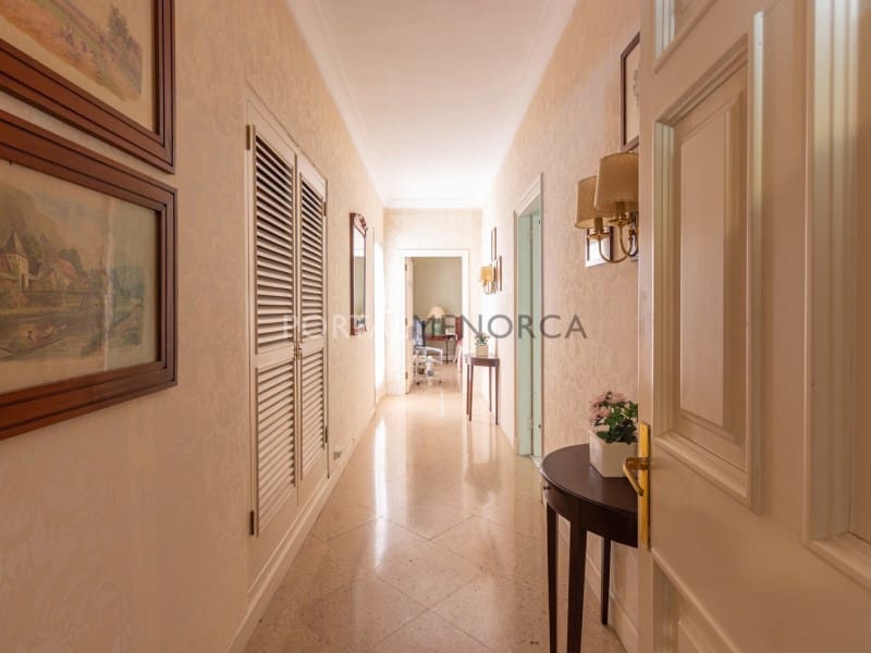 4 quarto Moradia para venda em Mahon / Mao com piscina garagem - 1 500 000 € (Ref: 9402134)