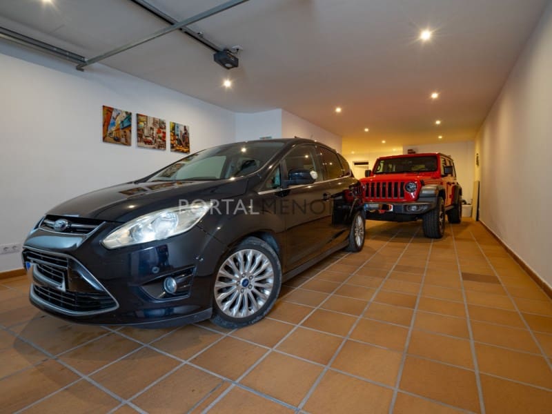 4 bedroom Villa for sale in Mahon / Mao - € 650,000 (Ref: 9402141)