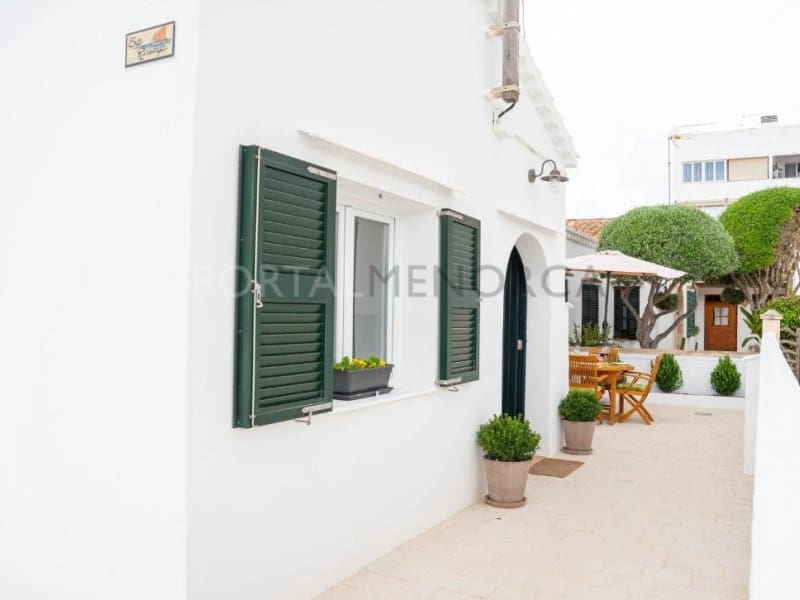 2 makuuhuone Huvila myytävänä paikassa Ciutadella de Menorca - 630 000 € (Ref: 9402145)